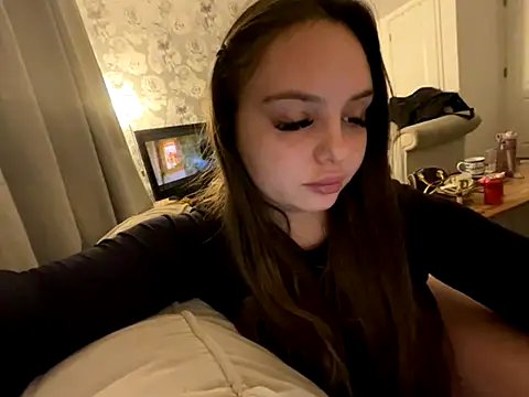 EllaStarrxxx online show from November 23, 1:08 am