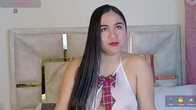 Mia belmontt online show from October 21, 8:02 pm