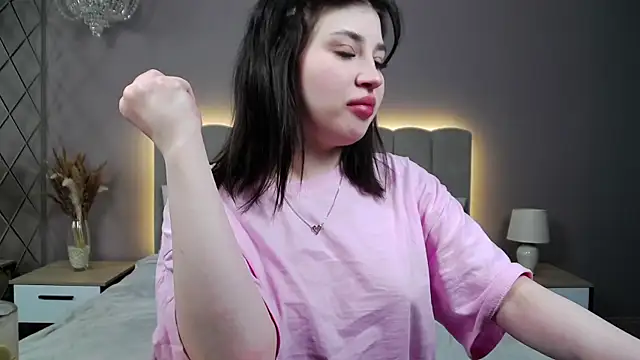 DianaMello online show from November 12, 4:10 am