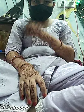 Snapshot of Nisha_sonu_couple chatting on October 12, 8:28 am Nisha sonu couple online show from October 12, 8:28 am