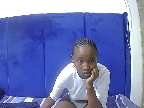 Pretty-C online show from October 3, 8:14 pm