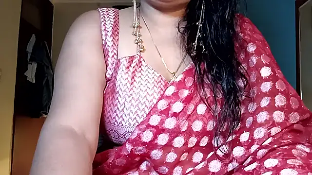 horny milf couple online show from June 28, 7:31 pm