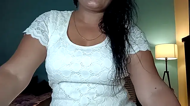 horny milf couple online show from July 28, 4:39 pm