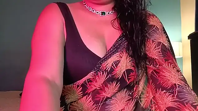 horny milf couple online show from July 21, 7:14 pm
