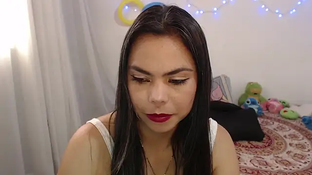 ms megan shadow online show from June 17, 8:10 pm