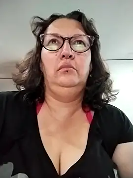 -saraqueen- online show from October 20, 2:42 pm