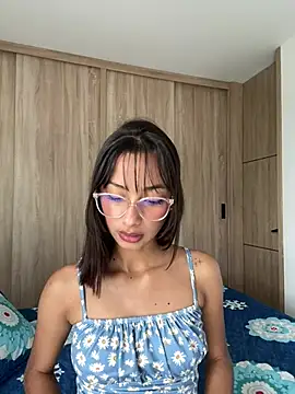 lena martinn online show from June 30, 9:25 pm