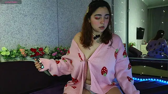  Mary Me online show from November 28, 7:50 pm