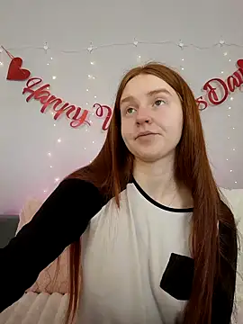 Evarey  online show from February 13, 7:21 am