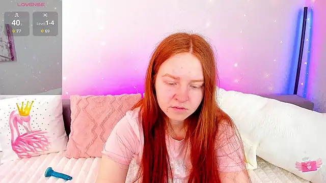 Evarey  online show from March 10, 5:33 am