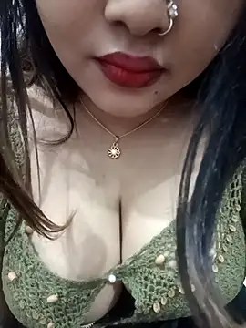 Beauty Queen Soniya online show from November 30, 6:23 pm