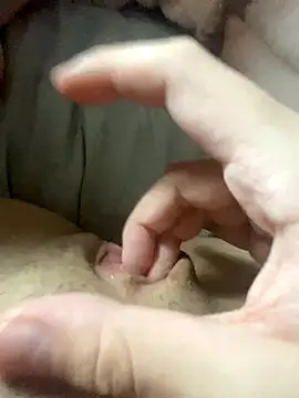 babygirl1906 online show from November 1, 1:54 am