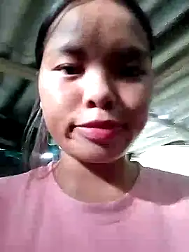 Snapshot of hello-cute chatting on October 13, 9:34 am hello-cute online show from October 13, 9:34 am