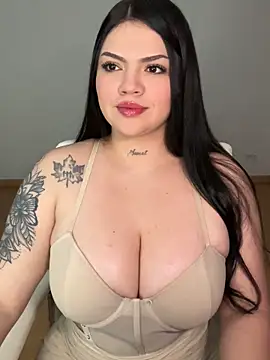 dulcemarianh  online show from March 5, 6:15 pm