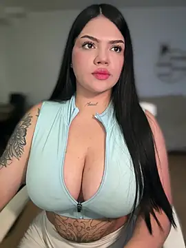 dulcemarianh  online show from July 6, 4:07 am