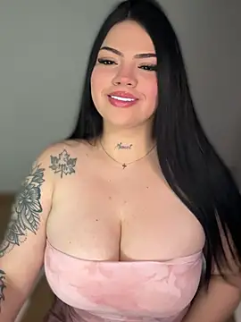 dulcemarianh  online show from May 2, 3:54 am