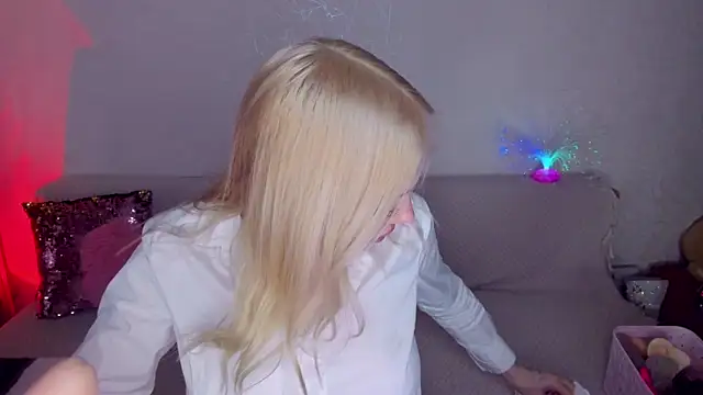 CeaneLino online show from February 11, 4:08 pm