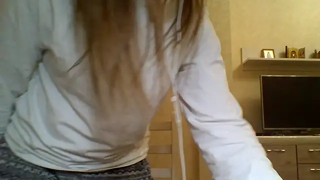 CeyaLier online show from January 13, 8:46 pm