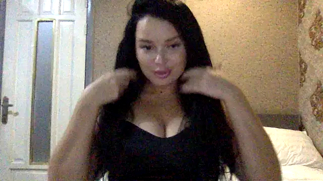 Fayronna online show from March 6, 10:16 pm