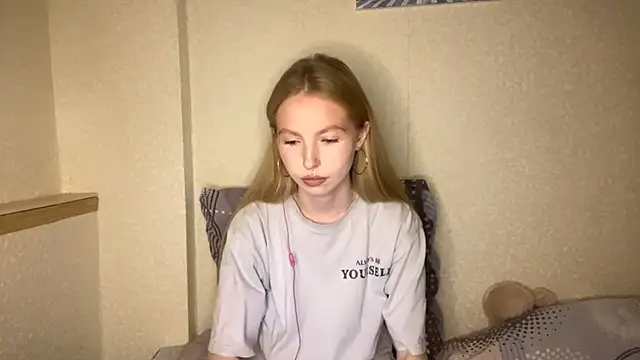 Olivia Somevel online show from October 16, 3:14 pm