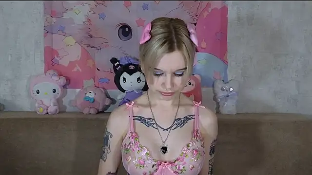 HoneyGold  online show from July 8, 4:47 am