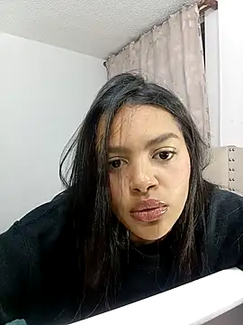 Snapshot of MeganHillss chatting on October 9, 4:27 am MeganHillss online show from October 9, 4:27 am