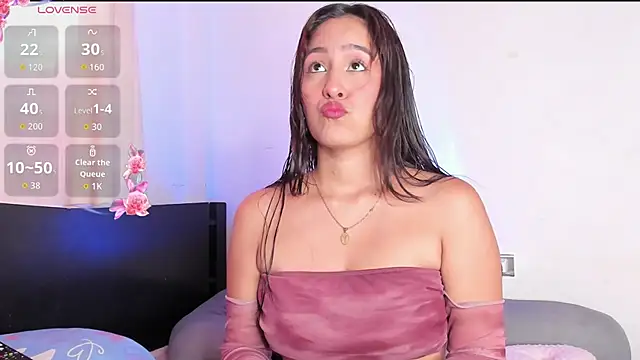 Nyxaraa online show from October 19, 6:10 pm