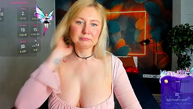 scent  of woman online show from March 18, 2:49 am