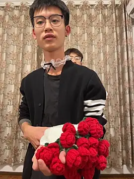 Snapshot of KK-cuteboy chatting on October 12, 12:51 pm KK-cuteboy online show from October 12, 12:51 pm