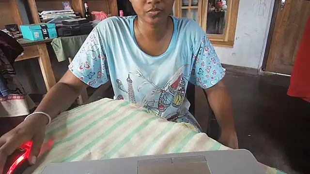 Nora-2003 online show from July 23, 4:42 am