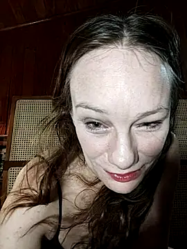 JulieSqualor81 online show from March 25, 2:28 am