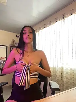 emyli 11 online show from October 15, 9:06 pm