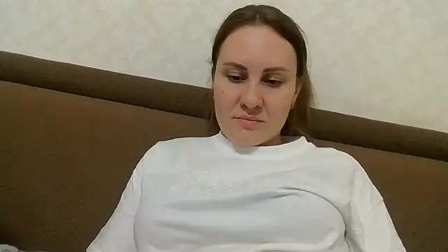 MeadowEyes online show from June 10, 6:06 pm
