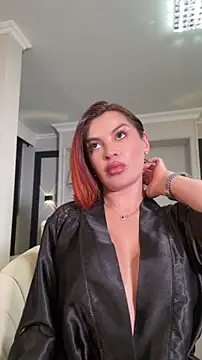 AbrilColls  online show from August 3, 2:37 am
