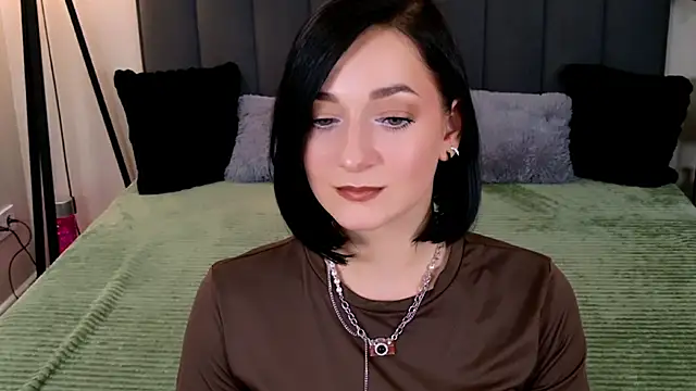 BaileeLynn online show from June 6, 1:06 pm