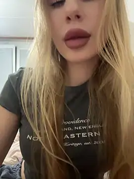 JudithCarly online show from February 9, 10:34 pm