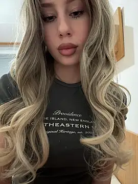 JudithCarly online show from April 30, 9:08 pm