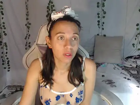 Snapshot of Perla_Jonhson_Rs chatting on October 11, 1:25 pm Perla Jonhson Rs online show from October 11, 1:25 pm