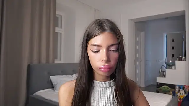 LoisKeedah online show from November 9, 5:53 pm