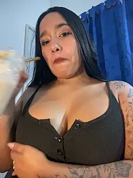 mis-violetha online show from June 29, 3:46 am