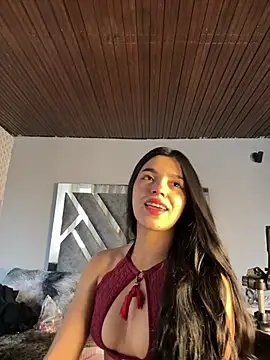LunaMoore Pink online show from July 17, 12:42 pm