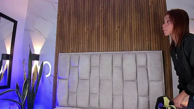 Sassha ferrer online show from March 4, 6:14 pm