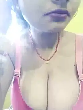 kiara-simmi online show from January 16, 1:12 am