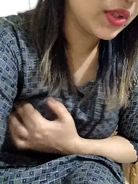 Tanha18 online show from November 24, 12:29 pm