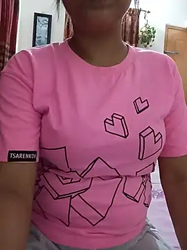 Tanha18 online show from July 15, 5:39 pm