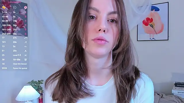 sweet and flirt online show from March 10, 7:45 am