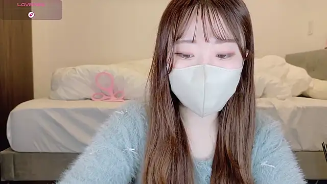 yura ra ra online show from June 9, 2:16 pm