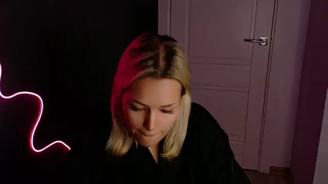 Eva Mooor online show from October 26, 12:06 am