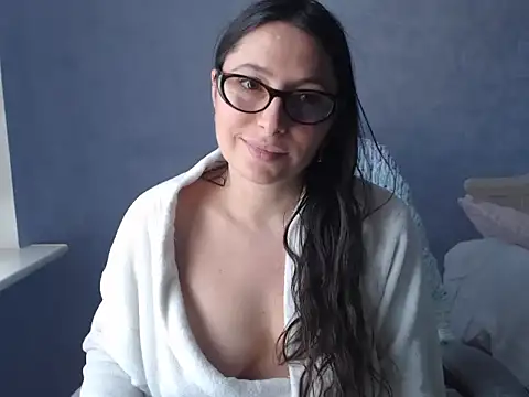 LuckyLisa23 online show from July 31, 8:37 am