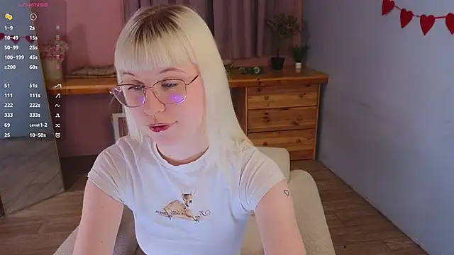 lovedrope online show from March 18, 3:28 pm